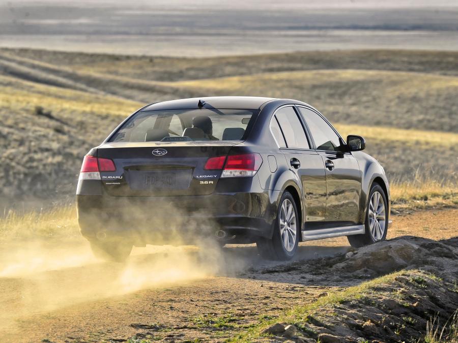  Subaru Legacy 2013 года  (фото 10 из 26)